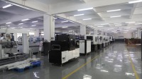 Distributeur de points de colle rotatif automatique à deux composants à quatre axes R pour la fixation de pièces électroniques LCD PCB
