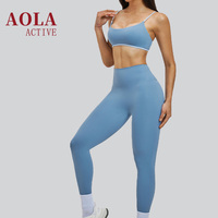 Ensemble de yoga respirant et anti-transpiration à carreaux, effet seconde peau, avec bretelles spaghetti et dos élégant, idéal pour la course et le fitness