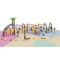 Système de parc d'aventure multi-activités avec toboggan extérieur robuste en PE/plastique/métal 780x830x480cm pour entraînement en extérieur