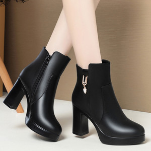 Nuovi Stivali Donna di Lusso 2025, <span class=keywords><strong>Tacco</strong></span> <span class=keywords><strong>Basso</strong></span> 9cm/7cm, Antiscivolo e Caldi per Autunno/Inverno, Design di Alta Qualità - Product Image 4