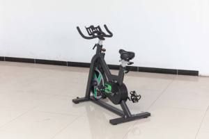 Bicicleta Estática Magnética con Transmisión por Correa, Capacidad de Carga Segura de 150 kg, Marco de Acero Resistente, Asiento Ajustable, Bicicleta de Ejercicio Estacionaria Unisex para el Hogar - Product Image 5