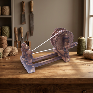 Elegante y Duradero Tablero de Mesa Ecológico de Madera Gandhi Charkha, Decoración para el Hogar, Hotel y Restaurante - Product Image 2