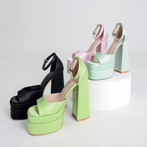 Sandali da <span class=keywords><strong>Donna</strong></span> con Plateau in Raso, Punta Aperta, Tacco Spesso 15 cm, Cinturino alla Caviglia, <span class=keywords><strong>Scarpe</strong></span> Estive da Influencer - Product Image 6