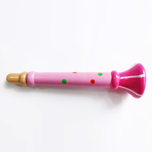 Flûtes en bois colorées en gros pour enfants : instrument de musique éducatif et ludique pour l'éveil musical, apportant joie et amusement - Product Image 5
