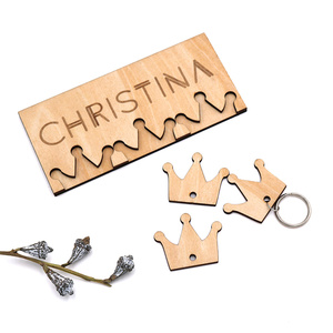 พวงกุญแจไม้สำหรับครอบครัวซูเปอร์ฮีโร่ของฉันของเล่นตกแต่งรางวัลสำหรับเด็กผู้ชายเด็กผู้หญิง - Product Image 5