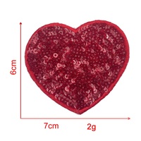 Perles Patch en tissu en forme de coeur Patch brodé Accessoires vestimentaires pour la Saint-Valentin