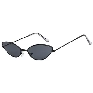 Unisex Retro-Beige-Rahmen-Sonnenbrille klein Katzenauge Y2K-Sonnenbrillen trendige lustige modische Brille für Herren und Damen Erwachsenengröße