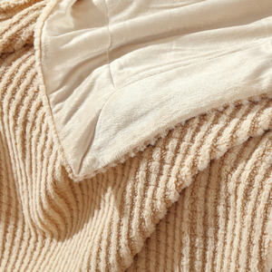 FY vente en gros usine pas cher bonne qualité personnalisé Beige marron pulvérisation bande polyester artificielle lapin fourrure flanelle couverture épaisse - Product Image 3