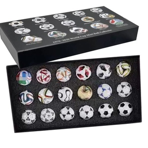 Figuras de Jugadores de Fútbol en Resina, Estatuas de Fútbol, Recuerdos Deportivos, Caja de Regalo Decorativa para Aficionados, Venta al Por Mayor - Product Image 1