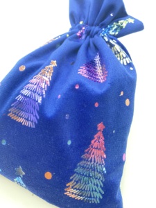 Bolsas de Regalo de Tela con Cordón de Lujo para Navidad, Nuevo Diseño Impreso, Bolsa Promocional - Product Image 5
