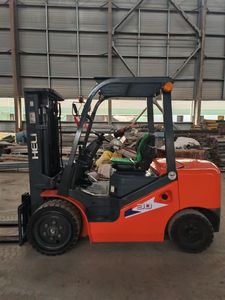 <span class=keywords><strong>Heli</strong></span> Fd30 Heftrucks <span class=keywords><strong>3</strong></span> <span class=keywords><strong>Ton</strong></span> Diesel <span class=keywords><strong>3</strong></span> <span class=keywords><strong>Ton</strong></span> Heftruck Met Japanse Motor Met Zijdelingse Schuif 2 Masten - Product Image 1