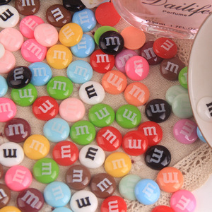 เรซิ่นคาโบชองรูปวงกลม M&M สำหรับตกแต่งโทรศัพท์มือถือ DIY อุปกรณ์เสริมสำหรับไอโฟน วัสดุงานฝีมือ - Product Image 3