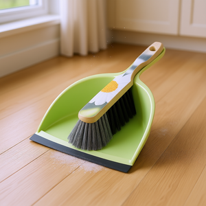 Juego de recogedor y cepillo RIVAL de 22x34cm con diseño Marguerite para limpieza del hogar - Product Image 3