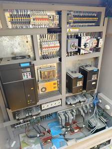 รถเครนทาวเวอร์มือสอง Zoomlion 6017 แบบไม่มีหัวเครน 8 ตัน - Product Image 3