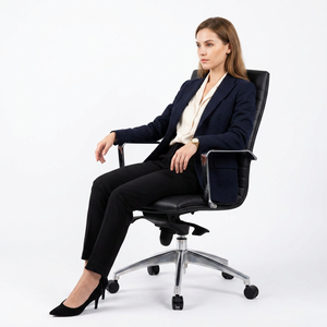 Chaise de bureau exécutive KINSHA en cuir PU, dossier solide, accoudoirs fixes, base chromée, pivotante, réglage manuel, design contemporain - Product Image 1