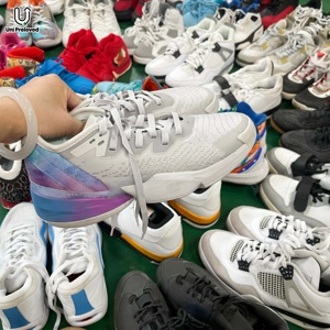 Chaussures d'occasion S4, chaussures de marque d'occasion, lots de chaussures de basketball, vente en gros directe d'usine, chaussures de sport pour hommes de qualité supérieure, expédition mondiale - Product Image 5