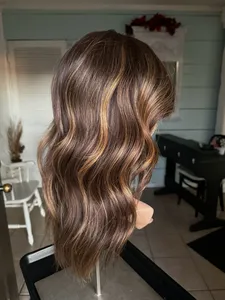 Perruque Lace Front Wig avec doublure en soie pour femmes, cheveux européens de luxe, nœud unique, brun neutre avec caramel subtil - Product Image 3