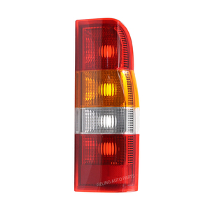 Feux stop arrière feux arrière côté conducteur O/S <span class=keywords><strong>feu</strong></span> arrière <span class=keywords><strong>feu</strong></span> arrière <span class=keywords><strong>feu</strong></span> arrière avec <span class=keywords><strong>porte</strong></span>-<span class=keywords><strong>ampoule</strong></span> pour Ford Transit MK6 2000 - 2006 - Product Image 1