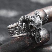 Bague ajustable unisexe en alliage style punk vintage avec crâne et cornes, idéale pour le hip-hop et la moto