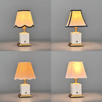 Lampe de table LED sans fil à piles en marbre moderne nordique avec commande tactile Décoration de maison de luxe pour chambre à coucher et bureau