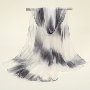 Écharpes de plage pour femmes, vente <span class=keywords><strong>chaude</strong></span> de l'été, écharpes de haute qualité, 140*90cm, fines, dégradées, en mousseline de soie, écharpe enveloppante - Product Image 3