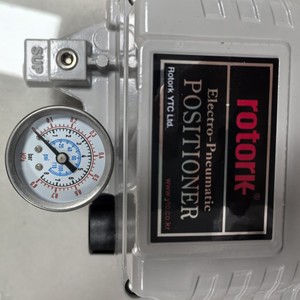 Posicionador de Válvula Eléctrico RotorkYTC YT-1000L, Actuador Lineal Electro-Neumático con Comunicación HART - Product Image 3