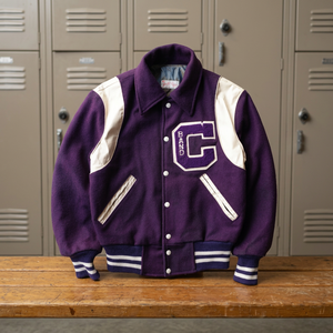 Blouson universitaire violet pour homme avec logo brodé, lettres C, fermeture à boutons recouverts, style streetwear, imperméable, respirant, écologique - Product Image 5