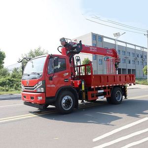 Camion grue lourd Dongfeng D7 4*2 équipé d'une flèche droite à 5 sections Changxing de 7 tonnes, idéal pour les travaux d'ingénierie - Product Image 3