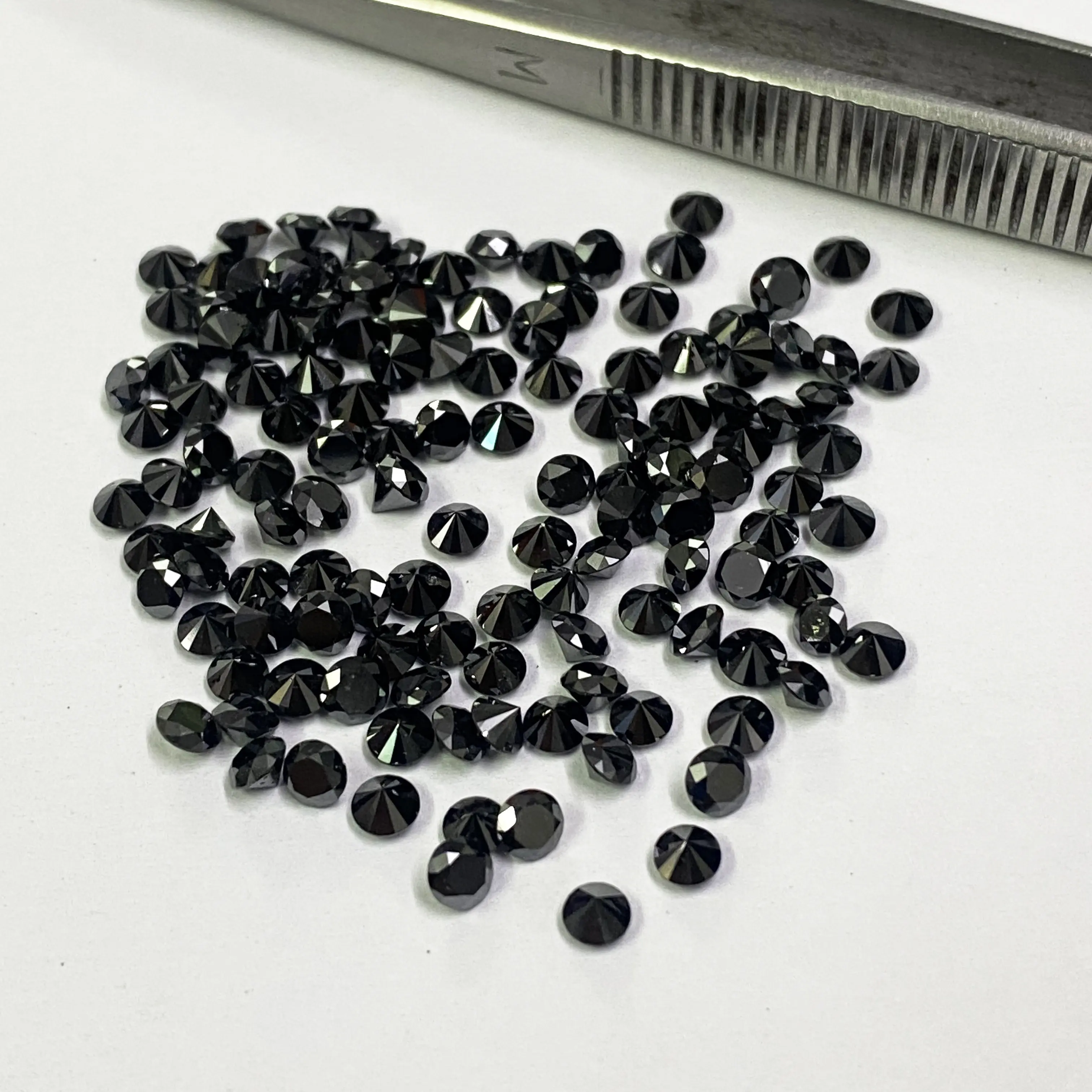 4mm प्राकृतिक ब्लैक डायमंड दौर में कटौती ढीला रत्न गहने बनाने पत्थर थोक मूल्य पर Calibrated पत्थर