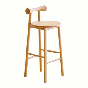 Tabouret <span class=keywords><strong>de</strong></span> <span class=keywords><strong>bar</strong></span> <span class=keywords><strong>de</strong></span> luxe en bois massif avec dossier en T, <span class=keywords><strong>chaise</strong></span> haute minimaliste en noyer pour comptoir - Product Image 4