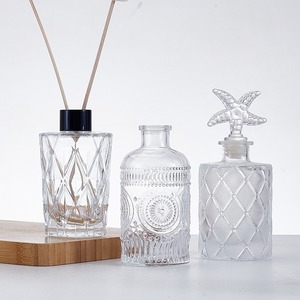 ขวดแก้วใส่น้ำหอมกลิ่นไม่<span class=keywords><strong>ระเหย</strong></span>ไม่เป็นไฟประดับตกแต่งรูปทรงสวยงามทันสมัย - Product Image 4