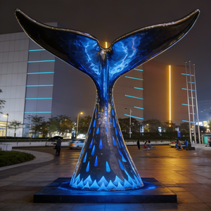 Escultura de Cola de Ballena Personalizada en Acero Inoxidable 316L - Arte Marino con LED y Acabado Pulido Espejo para Plazas Comerciales y Decoración Costera - Product Image 3