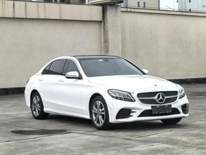 Mercedes-Benz <span class=keywords><strong>Classe</strong></span> C <span class=keywords><strong>2021</strong></span> berline d'<span class=keywords><strong>occasion</strong></span>, conduite à gauche, pour l'exportation - Product Image 2