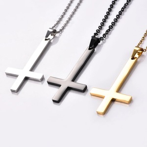 Collier unisexe en acier inoxydable couleur argent/noir, 1 pièce, avec pendentif croix inversée, bijou de mode religieux - Product Image 4