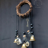 Guirlande Mystique OEM en Rotin Naturel avec Breloques Pentagramme et Arbre de Vie, Cordelette en Jute, Clochettes de Sorcière en Bronze, Carillon Éolien pour Décoration de Porte