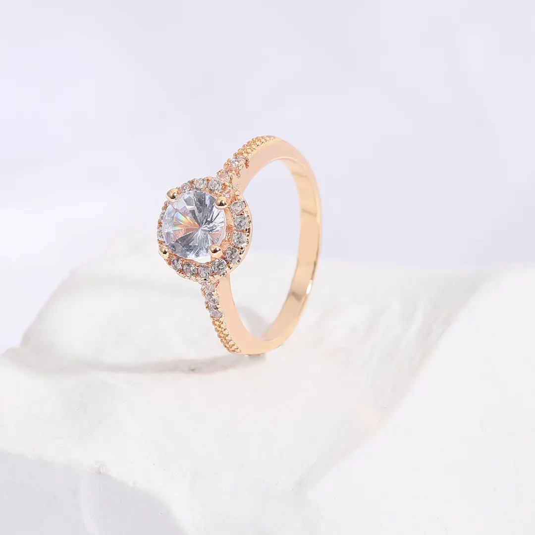 Großhandel Mode Verlobung sring Frau Schmuck 18 Karat Gold gepflastert Diamant Ehering Set
