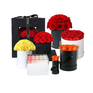 Roses stabilisées éternelles personnalisées avec logo dans une boîte ronde, carrée ou en forme de cœur - Product Image 2