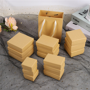 Boîte à bijoux en carton kraft avec gaufrage et pelliculage mat pour bracelet, boucles d'oreilles, collier de perles, bague, emballage personnalisé - Product Image 4
