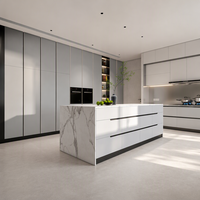 Meubles de cuisine modernes sans poignées, armoires modulaires, structure en contreplaqué résistant à l'humidité, fermeture amortie, plan de travail en pierre frittée