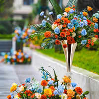 Vase en métal de décoration florale pour mariage Pièce maîtresse de table ornementale Rack à fleurs en métal monté au sol
