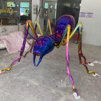 Sculpture d'abeille géante en métal coloré pour l'extérieur, décoration de parc en acier inoxydable