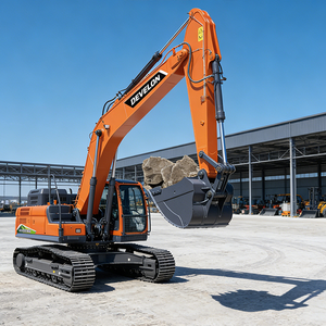 Excavadora de cadenas Develon DX305HD de 30 toneladas, excavadora hidráulica de servicio pesado con motor de alta potencia de 204 kW y cucharón de 1,65 m³ - Product Image 3