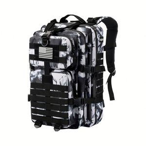 Mochila Táctica MOLLE de Fábrica para Camping, Viajes de 3 Días, con Parche de Bandera de EE. UU., Impermeable, de Poliéster, en Negro, Blanco y Camuflaje - Product Image 1