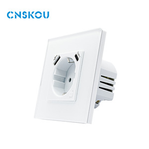 CNSKOU Smart EU <b>Socket</b> Type-C <b>USB</b> 86mm <b>With</b> Zigbee Remote Control Fast Charging PD 20W Metering - Product Image 2