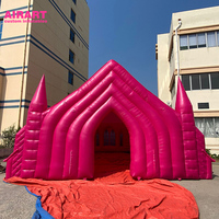 Décoration de mariage en plein air, église gonflable rose. Tente d'église gonflable géante pour la publicité