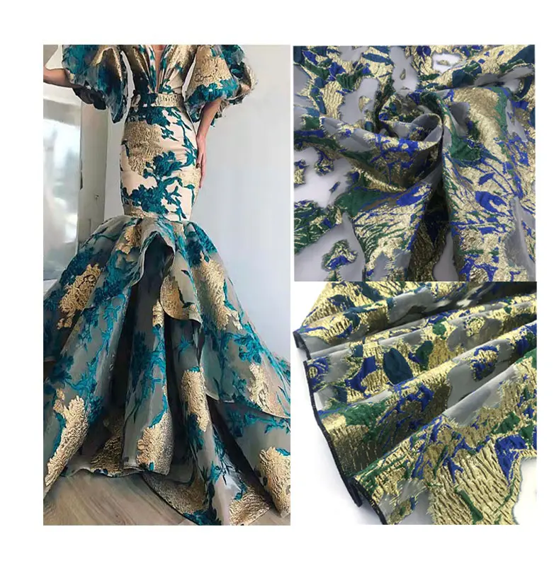 Groothandel Kleine Moq Geborduurd Design Goud Hoge Kwaliteit Jacquard Geweven Organza Stof Bloem Metallic Jurk Brokaat Stof