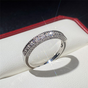 Anello di Coppia con Zirconi per Uomo e Donna, Elegante Gioiello da Dito alla Moda - Product Image 3