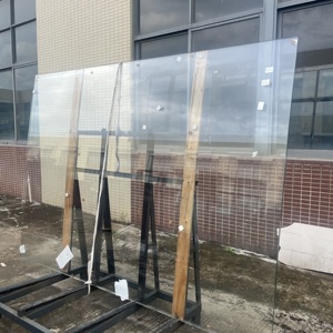 Grand verre de sécurité incurvé transparent trempé sur mesure, verre trempé à chaud pour la décoration des murs extérieurs des centres commerciaux - Product Image 2