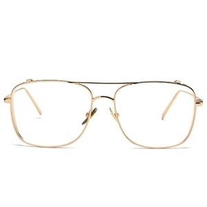 Bán Buôn Rất Nhiều Cổ Phiếu Lớn Khung Hợp Thời Trang Phụ Nữ Của Kính Mát Rõ Ràng Ống Kính Thời Trang Nhiếp Ảnh Đường Phố Kính OEM Logo Trên Ống Kính - Product Image 4