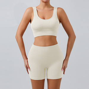 Pantaloncini da Yoga a Vita Alta con Controllo Pancia, Elastico in Vita, Senza Cuciture, per Fitness e Abbigliamento Sportivo - Product Image 2